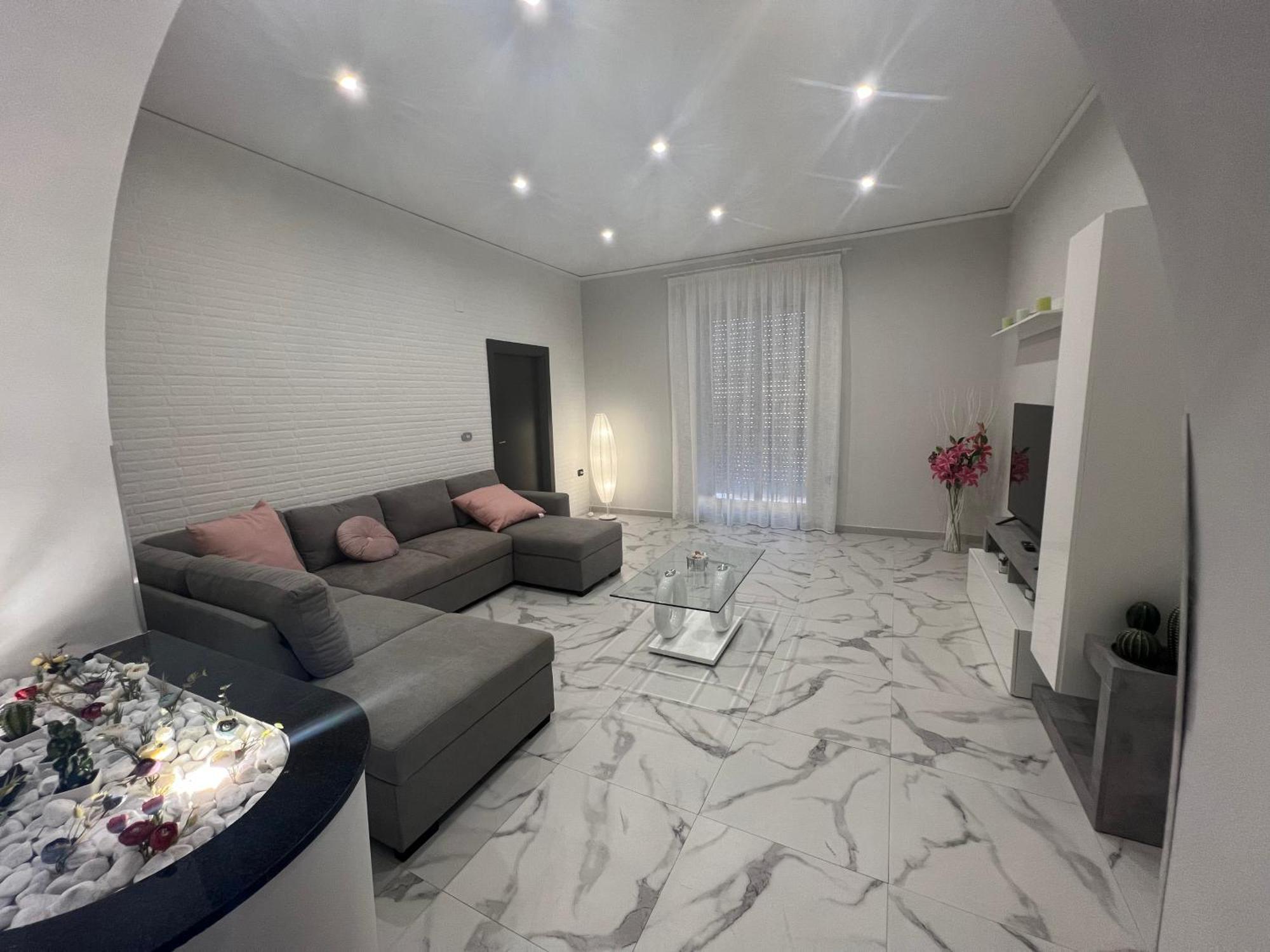 Napoli City Apartment *